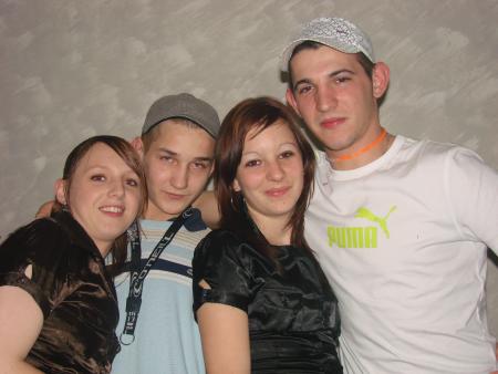 Celine, carl; mélanie, dimitri